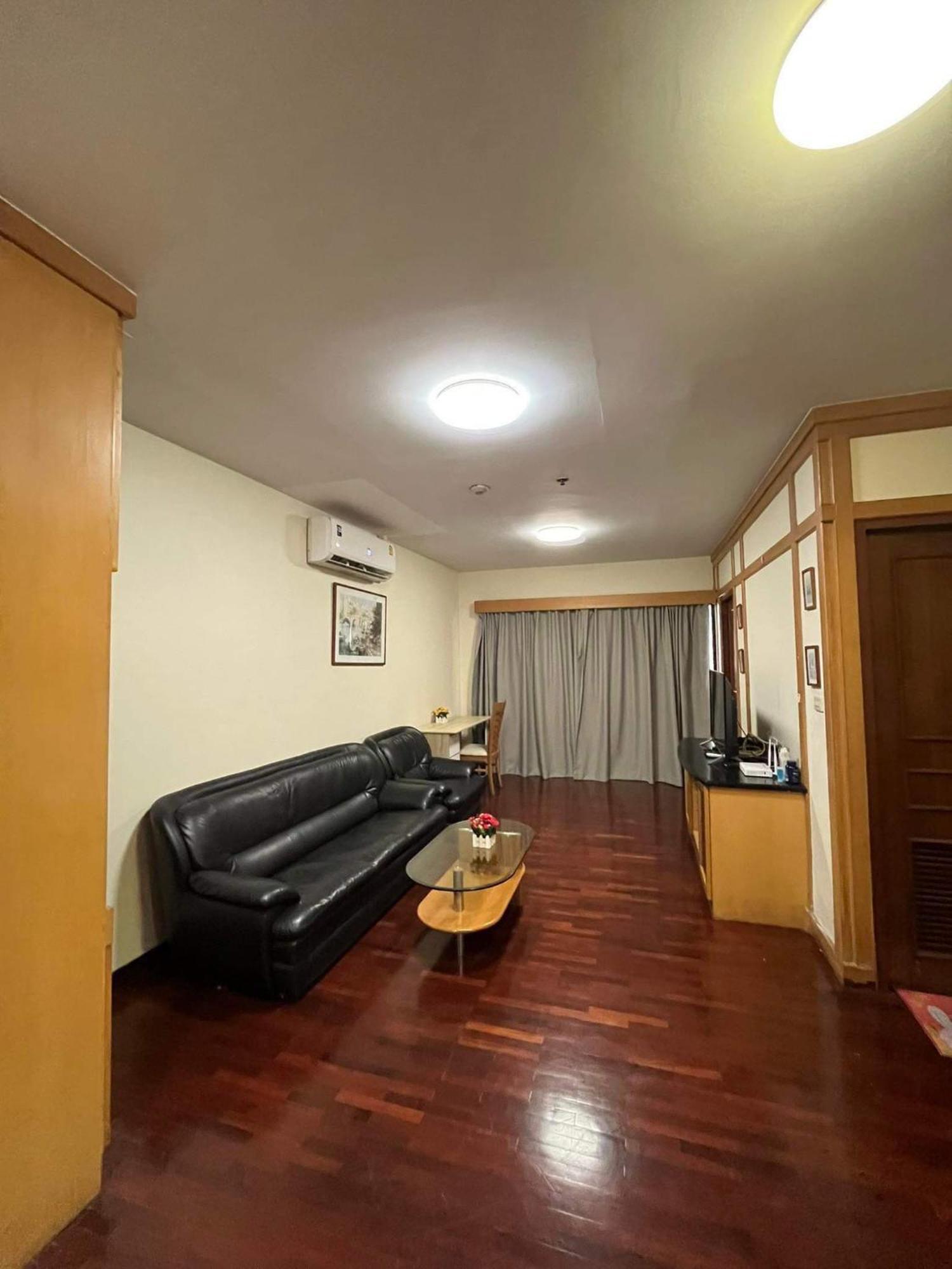 Grand Diamond Condo Suites Bangkok Buitenkant foto