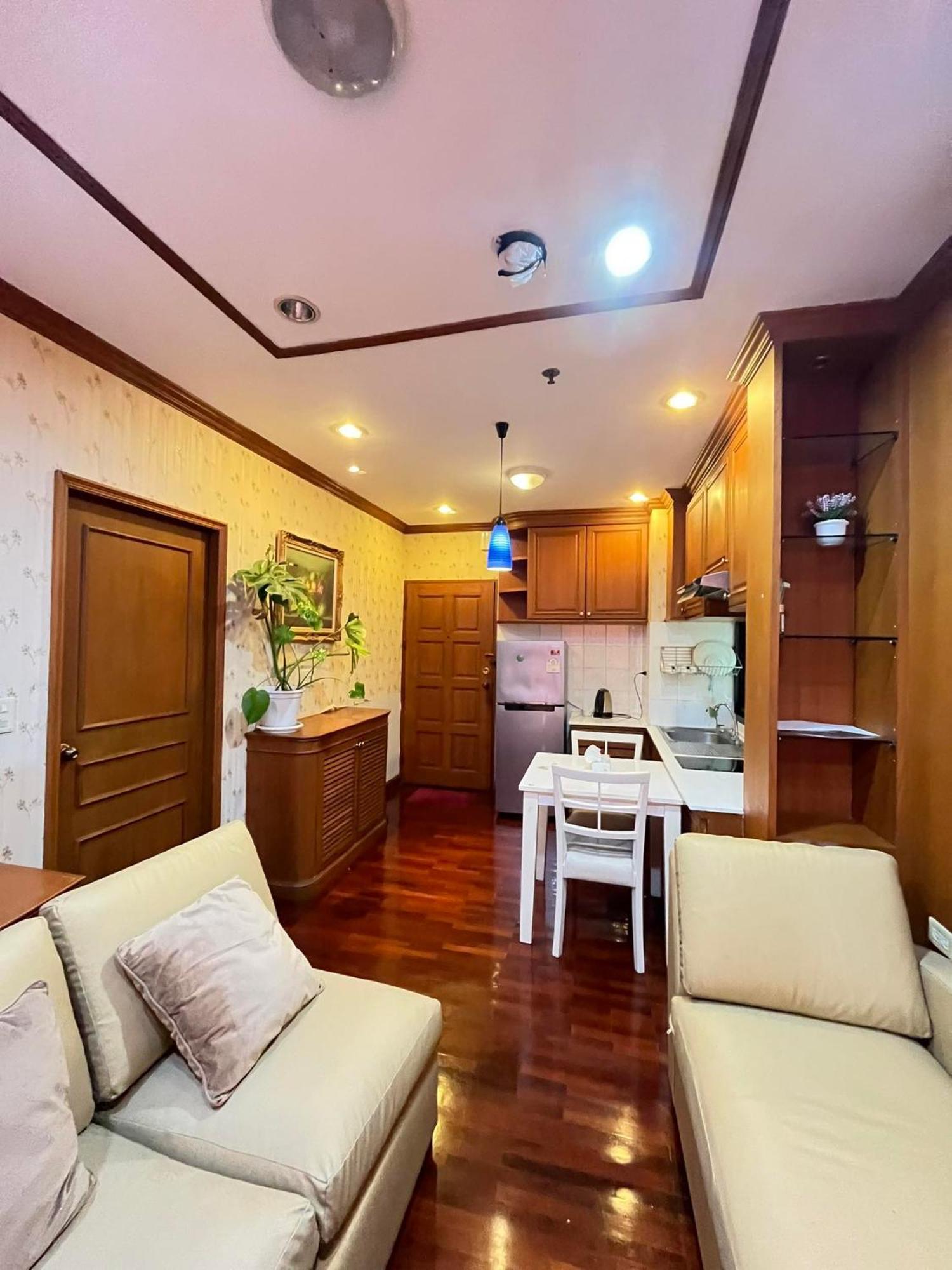 Grand Diamond Condo Suites Bangkok Buitenkant foto