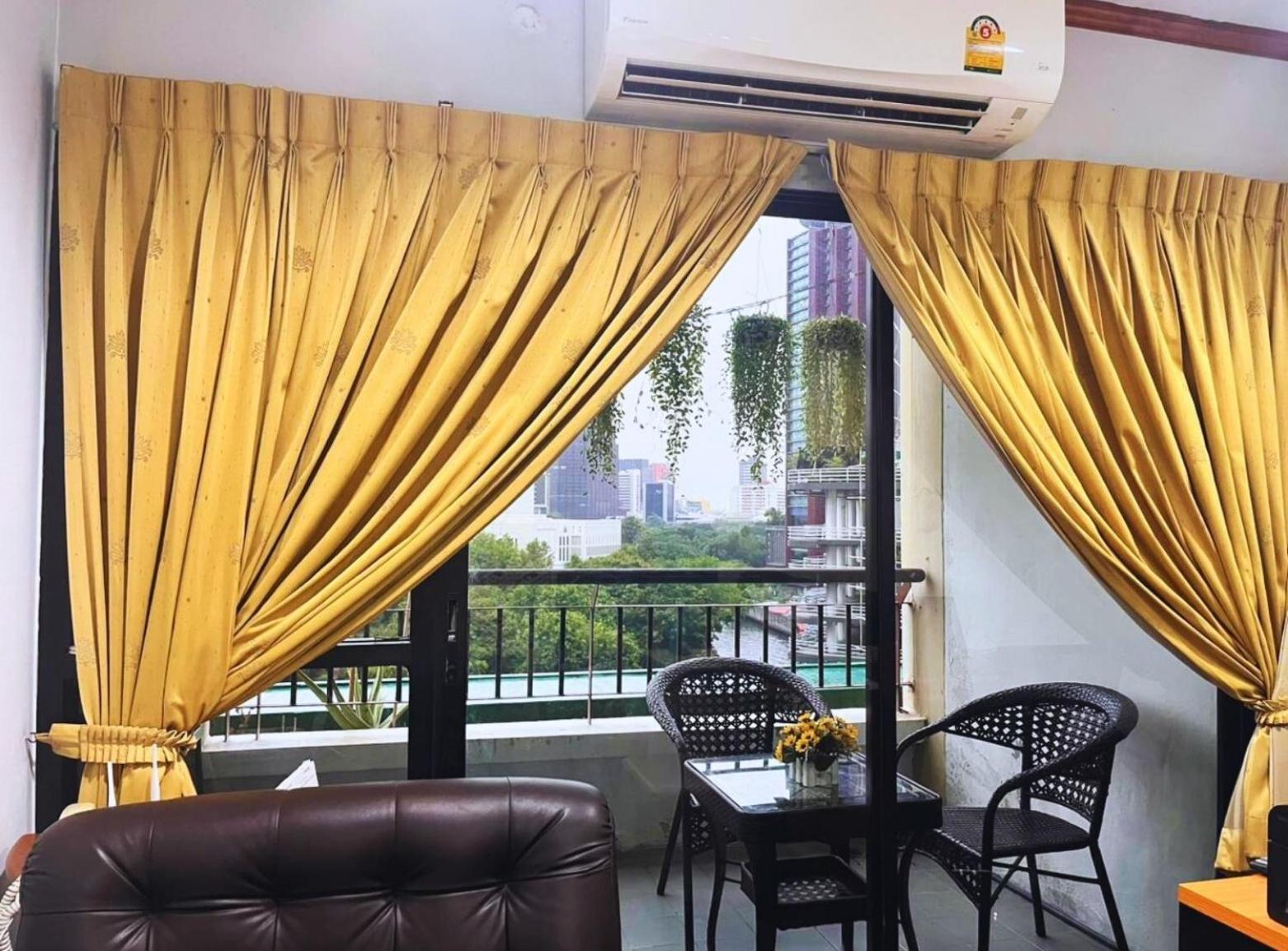 Grand Diamond Condo Suites Bangkok Buitenkant foto